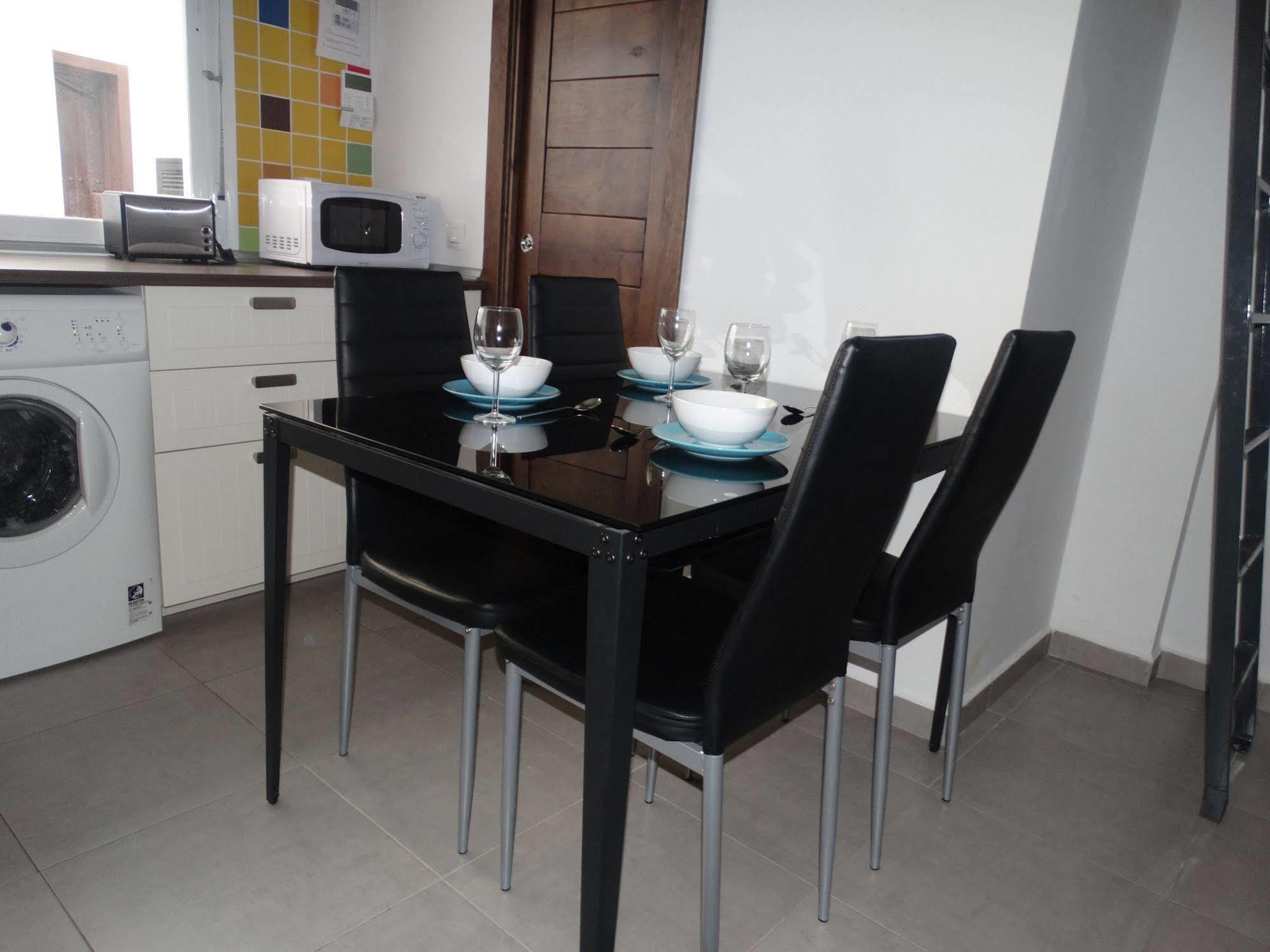 Malaga Apartamentos - Nuno Gomez, 24 المظهر الخارجي الصورة