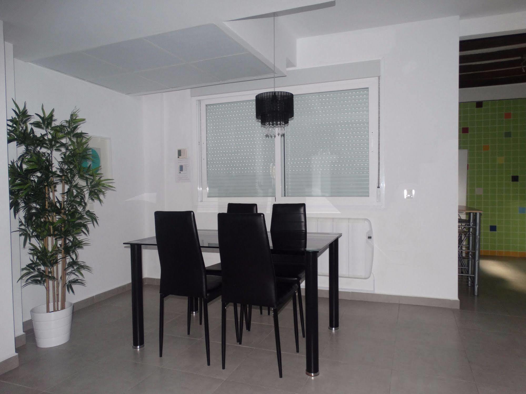Malaga Apartamentos - Nuno Gomez, 24 المظهر الخارجي الصورة