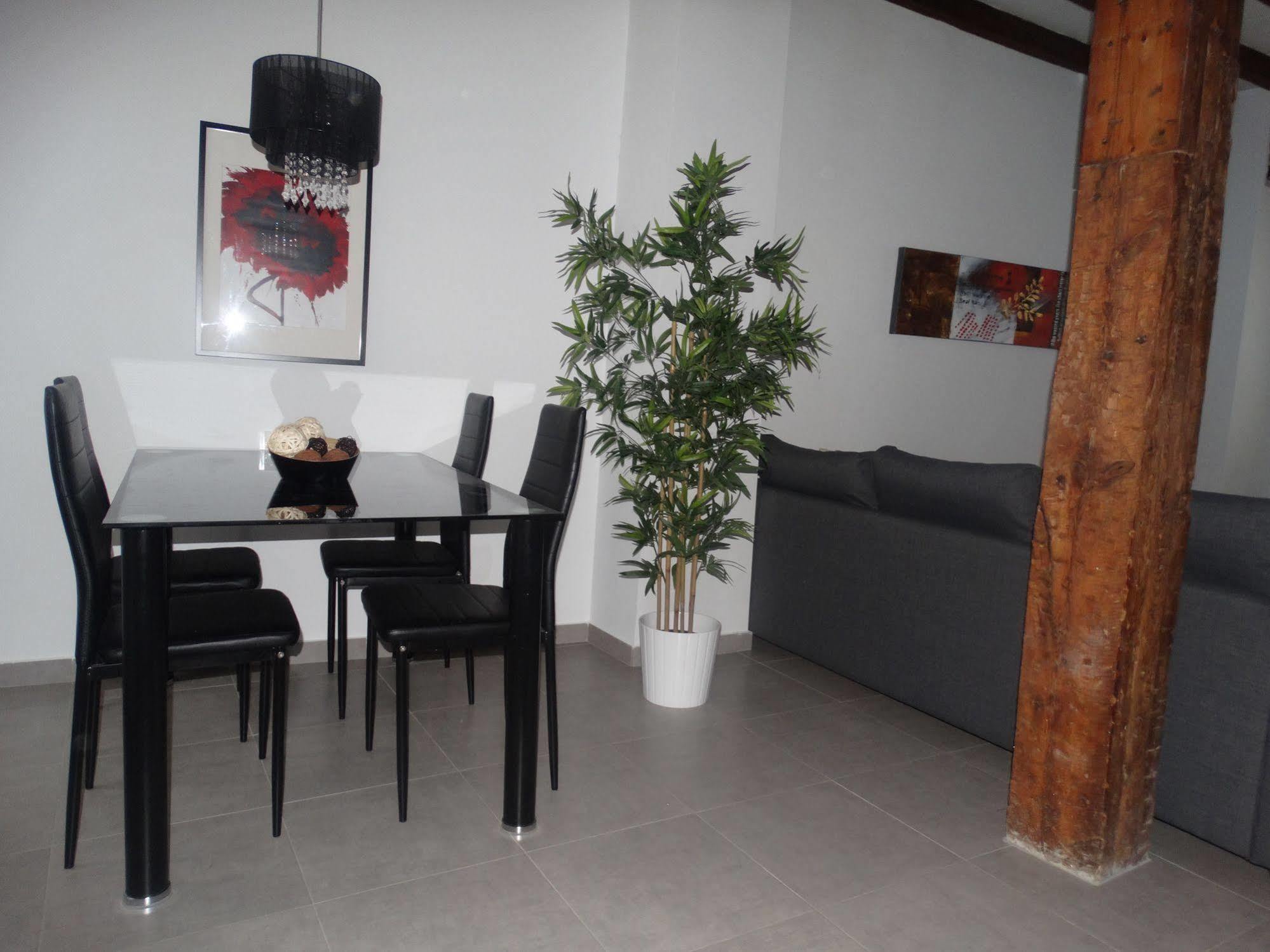 Malaga Apartamentos - Nuno Gomez, 24 المظهر الخارجي الصورة