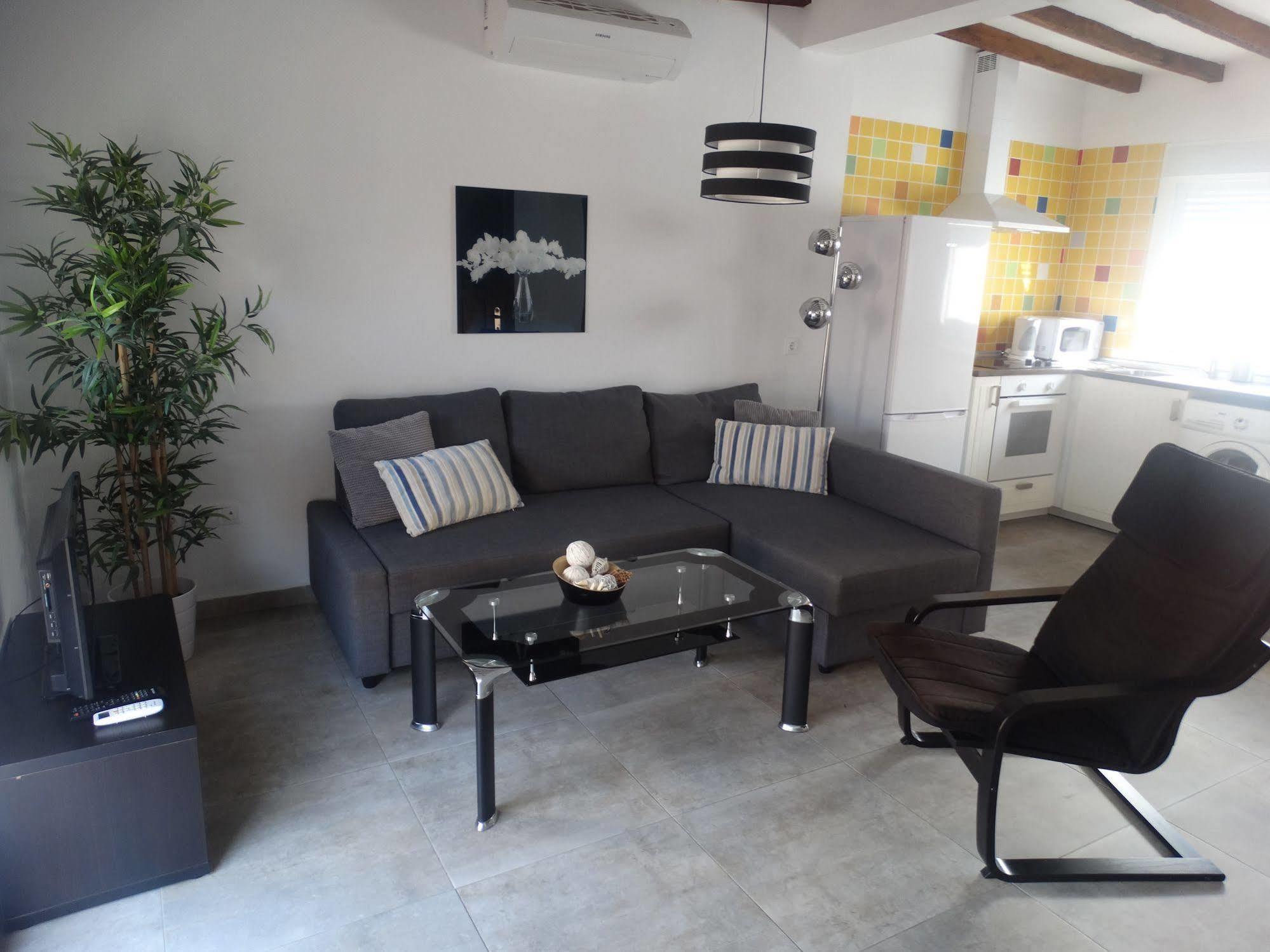 Malaga Apartamentos - Nuno Gomez, 24 المظهر الخارجي الصورة