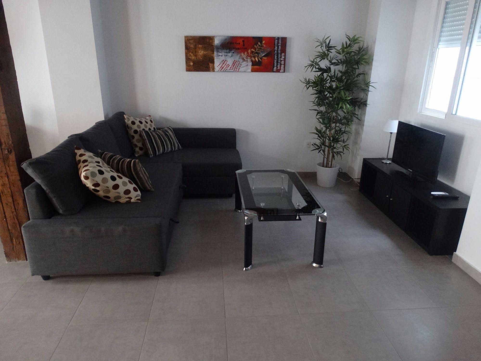Malaga Apartamentos - Nuno Gomez, 24 المظهر الخارجي الصورة