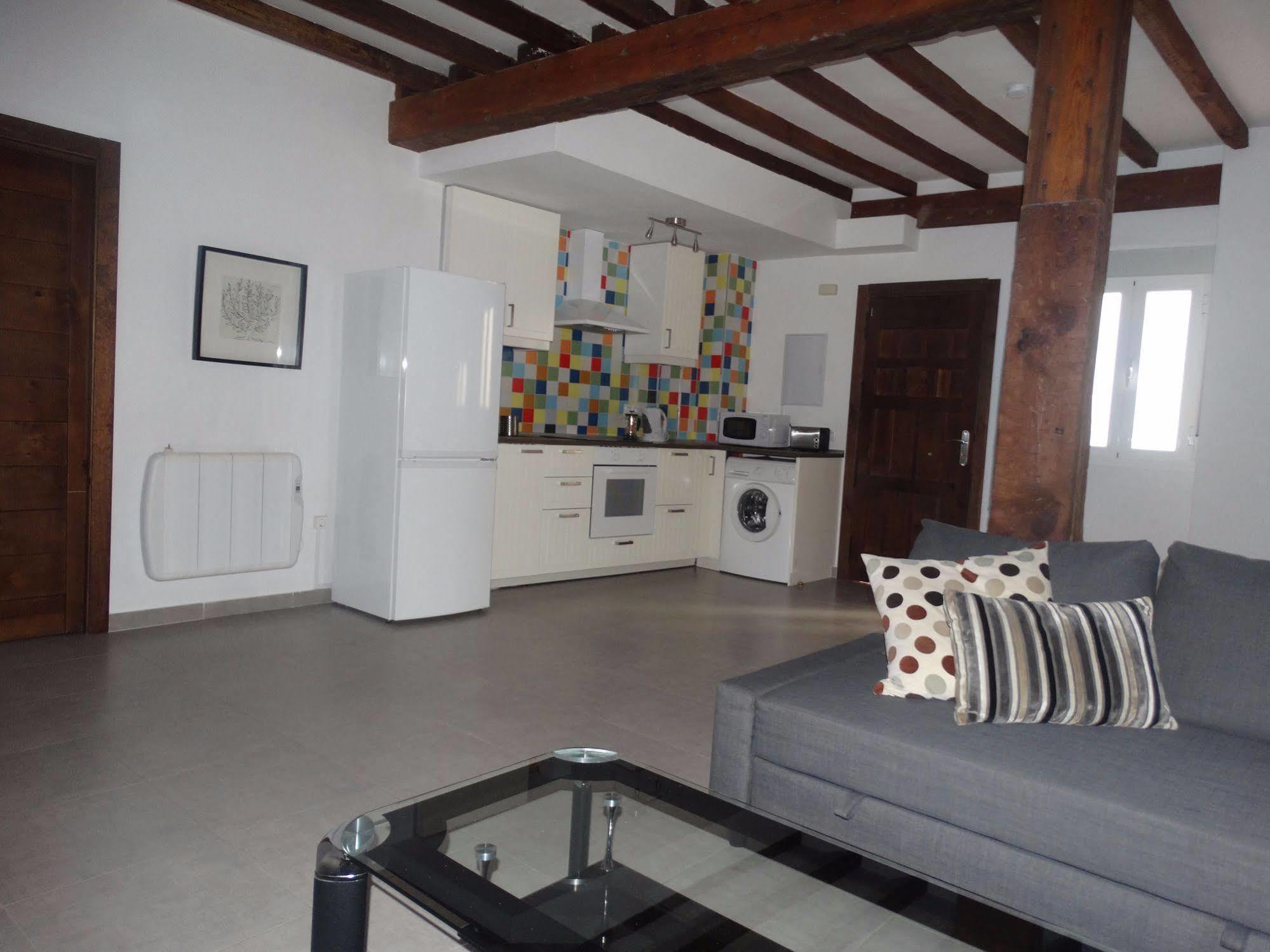 Malaga Apartamentos - Nuno Gomez, 24 المظهر الخارجي الصورة